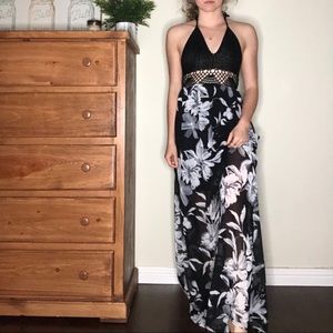 SUMMER MAXI DRESS